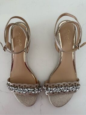 Jewel Badgley Mischka Rose Gold Ankle-Strap Sandals